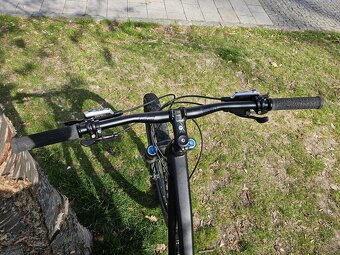 CANYON NERVE AL 7.0 velikost S - 8