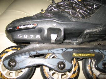Nastavitelné kolečkové brusle Rollerblade36.5-40,5 - 8