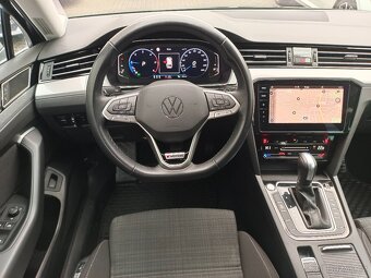 VW Passat Variant 2.0TDI 147kW 4x4 DSG Matrix Virtual ACC Qi - 8