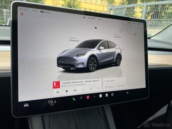 Tesla Y Long Range 4WD 12/2024 - 8