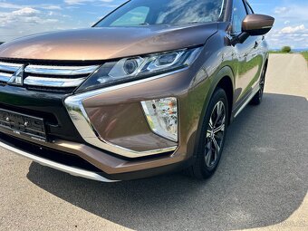 ► MITSUBISHI ECLIPSE CROSS 1.5T-MIVEC 120KW CLEARTEC TAŽNÉ - 8