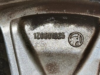 Original ALU kola Škoda 15"" 6,5J ET50 + 195/65/R15 - 8
