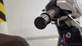 Suzuki Sixteen 125 - 8