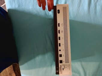 Konzole Xbox One S 1 TB, s dvěma ovladači a 4 hry - 8