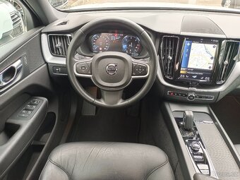 Volvo XC60 B4 AWD 2.0 145KW Momentum Virtu - záruka Autodraf - 8