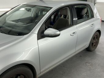 Volkswagen Golf 6 1.6Mpi 75KW COMFORTLINE 100 tkm r.2009 - 8