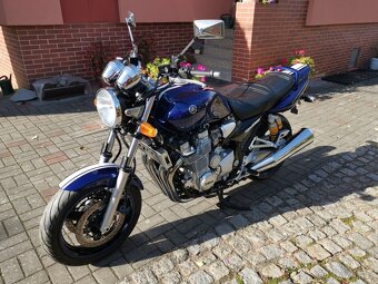 Yamaha XJR 1300 - 8
