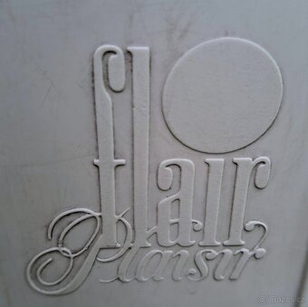 Zahradní nábytek 6 židlí a stůl plast - 8