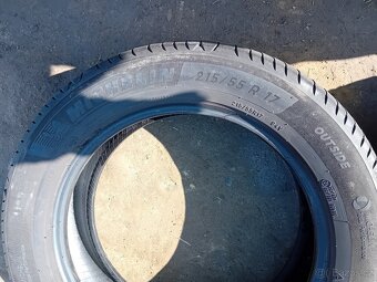 Pneu 215/55 R17 letni - 8