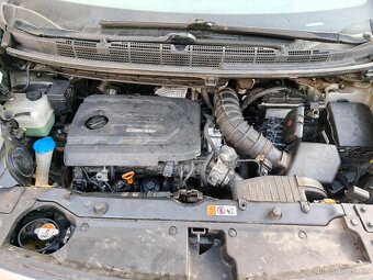 Kia carens CR doklady automat - 8