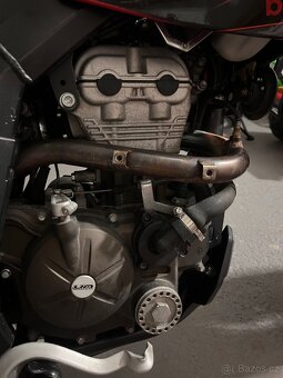 UM DSR 125 Supermoto 2020 - 8