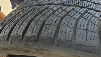 Zimní pneu 245/35/20 Michelin - 8