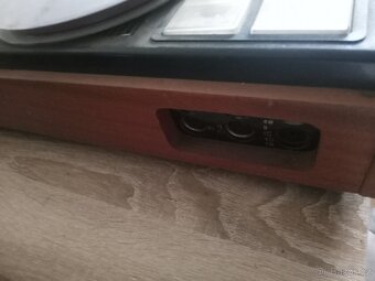 Gramofon,2 magnetaky a 2 repráky. - 8