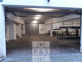 Pronájem garážového stání / zakladač, 15 m2 - Praha - Malá S - 8