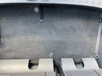 Mitsubishi Colt - 8