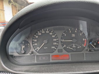 BMW E46 318 - 8