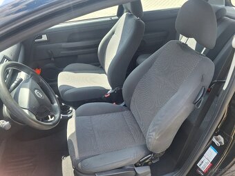VW Fox 1.4 i/55kW.. R. 2010. Najeto 148.940 km. Serviska - 8