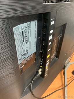 4K UHD Smart Samsung televizor - 8