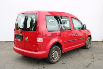 Volkswagen Caddy 1.6 TDI 55kW servisováno - 8