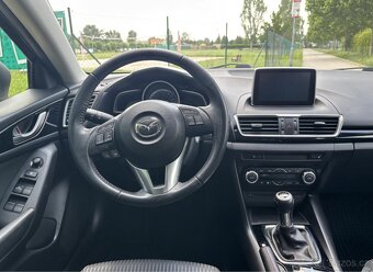 MAZDA 3 2.0 88 KW - 149000 KM - ROK 2015 - 8