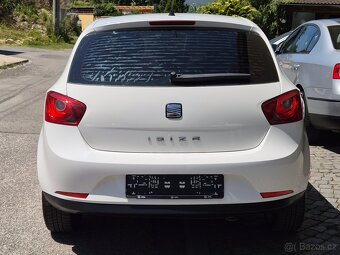Seat Ibiza 1.4i 16v 2010 - 8
