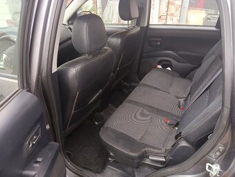 Prodám Citroen C Crosser - 8