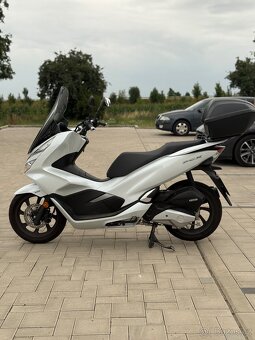 HONDA PCX 125 2019 Nájezd 5700KM - 8