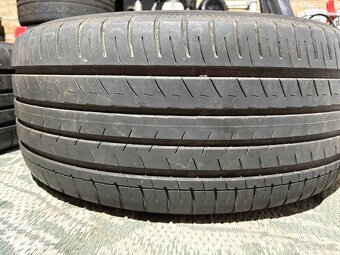 245/45 R17 LETNÍ MERCEDES BENZ YOKOHAMA BLUEARTH GT AE51 - 8