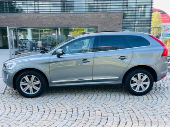 Volvo XC60 2.4D5 4x4 AUT SUMMUM KAMERA TAŽNÉ SERVISKA - 8
