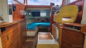 Kajutová loď s dieselovým motorem 26 HP - použitá - 8