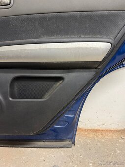Nissan X-Trail 2007-14, zadní dveře - 8