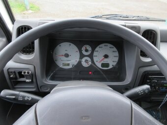 Nissan Cabstar AV1 95.32 - 8