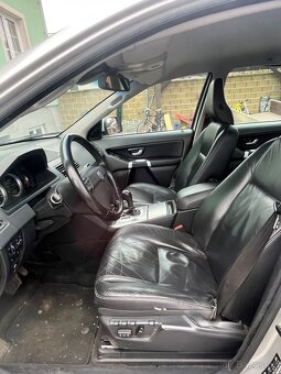 Volvo XC 90 - 8