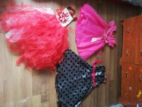 Kostýmky cena kompletu - 8