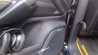 Porsche cayenne 4.8 V8 turbo Haman - 8