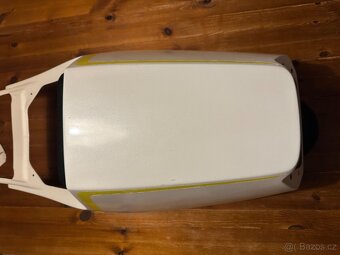 Yamaha yzf 750 podsedlová kapotáž monoposto - 8