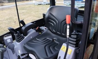 Minibagr Kubota KX016-4 - 8