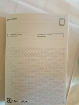 Electrolux myčka ESS42200SW - 8