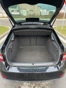 Škoda Superb III 2.0 TDi DSG - Auto na splátky bez registru - 8