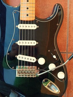 Greco Stratocaster Spacey Sound 81-snímače USA Fender 79-81 - 8