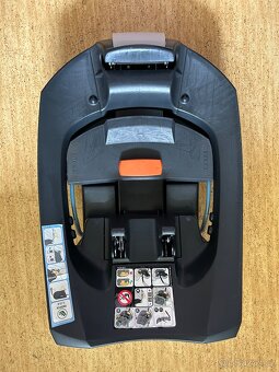 Cybex Aton 5 + isofix základna - 8