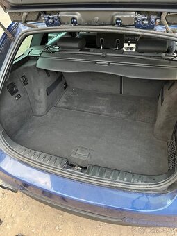 BMW e91 320i 110kw m-paket - 8