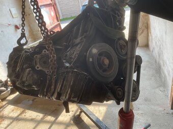 Motor 3.2 FSi vr6 AXZ + DSG + rozvodovka - 8