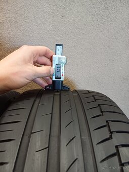 LETNÍ pneu Continental 235/40/r19 4ks - 8