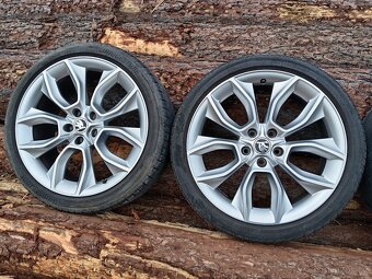 Originál ALU kola Škoda Karoq R19 + letní pneu - 8