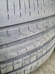 Letní pneu 285/40 R21 - 8