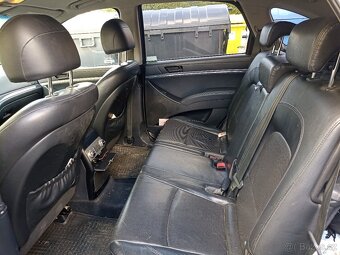 Prodám Hyundai ix55 3.0crdi ...7 mistne - 8