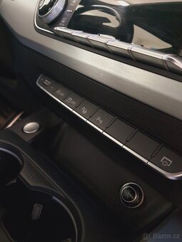 Audi a5 coupe 3.0 tdi quattro - 8