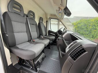 Fiat Ducato 2.3Jtd 103Kw//EXKLUZIVNÍ STAV//2XŠOUPAČKY,KAMERA - 8