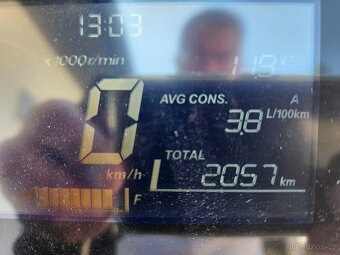 Honda ADV 350, r.v. 2022, naj. 2057 km,TOP stav Výfuk Mover - 8
